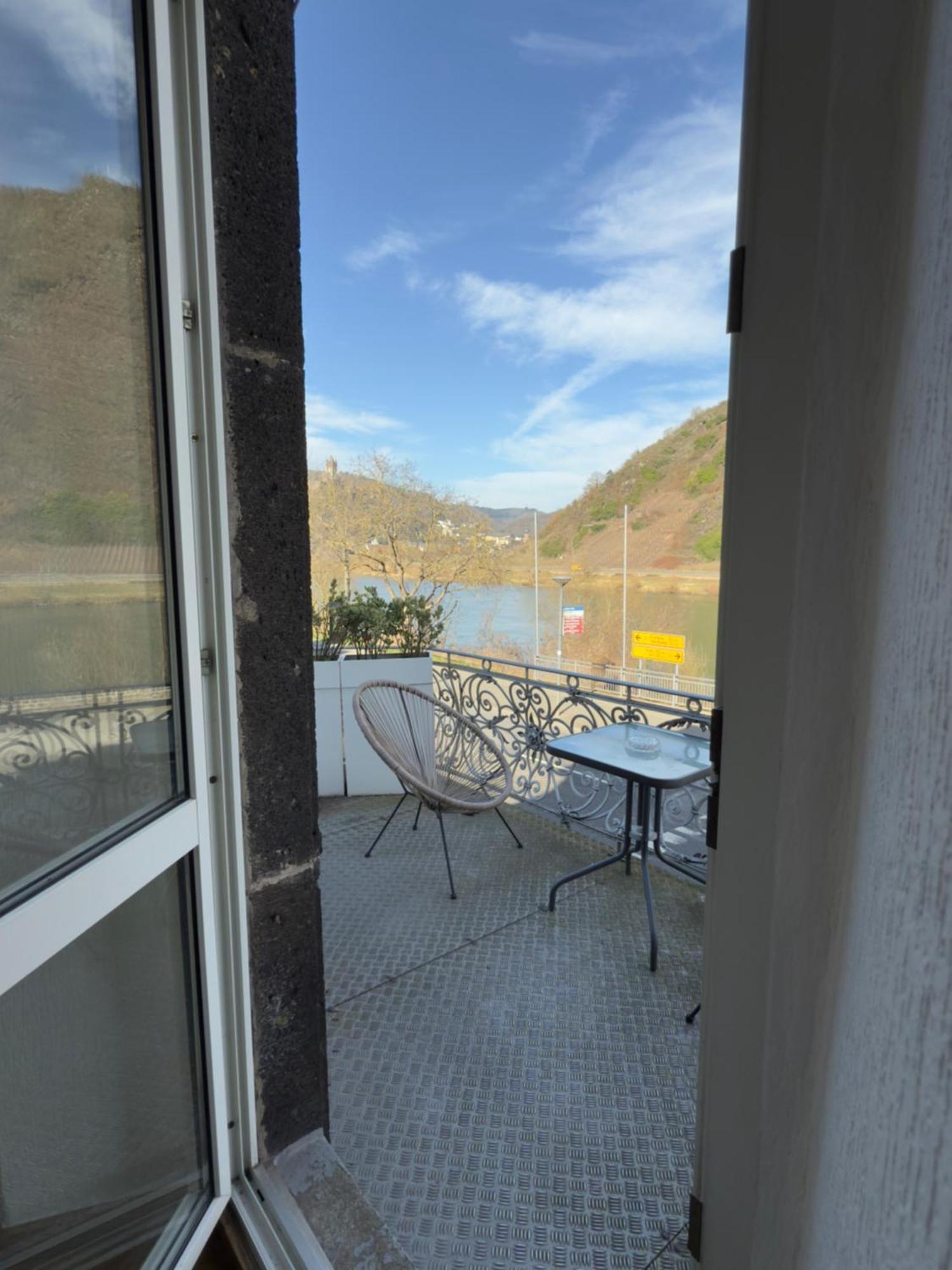 Hotel "Zur Schoenen Aussicht" Cochem Exterior foto